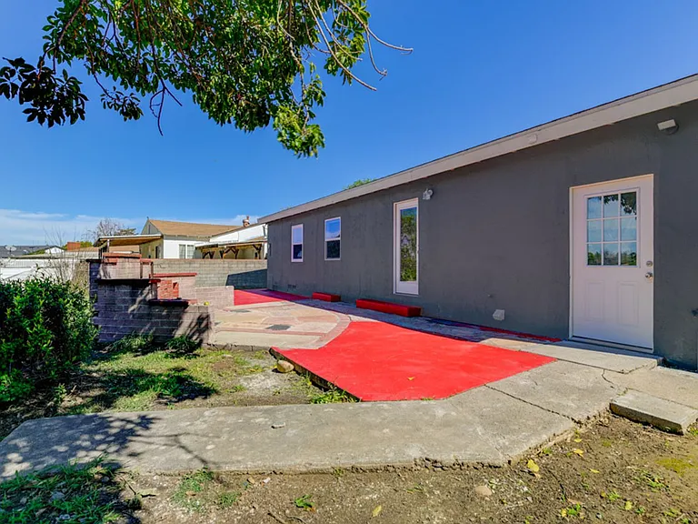4028 Casita Way — Photo 22