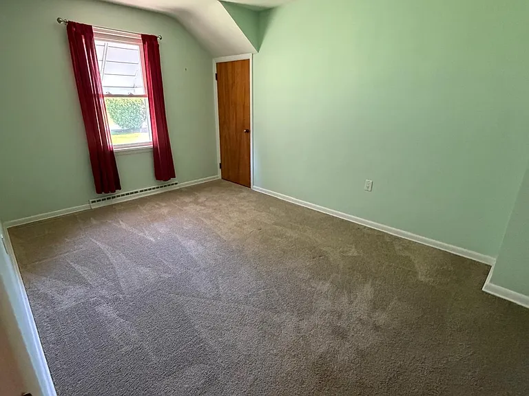 7101 Reynolds Rd — Photo 17