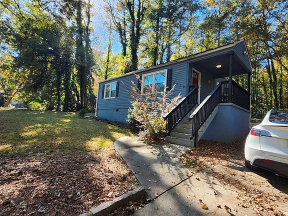 2nd image of 2019 Grant Rd SW
