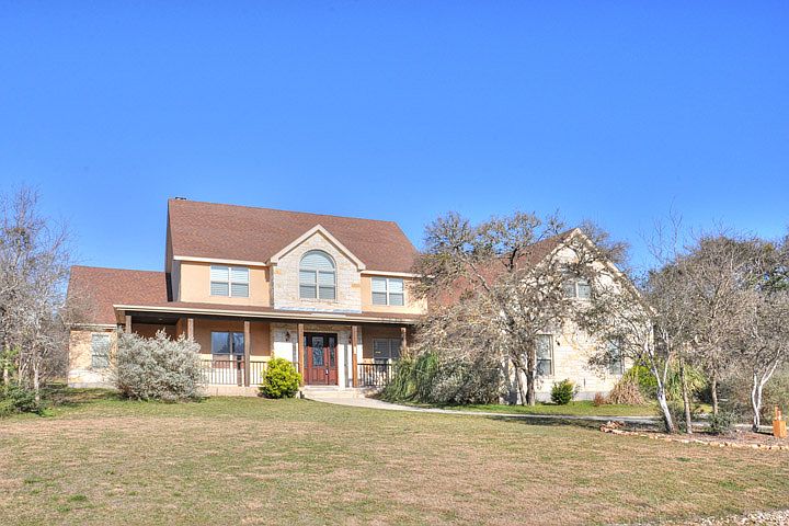 1st image of 860 Oak Bluff Trl