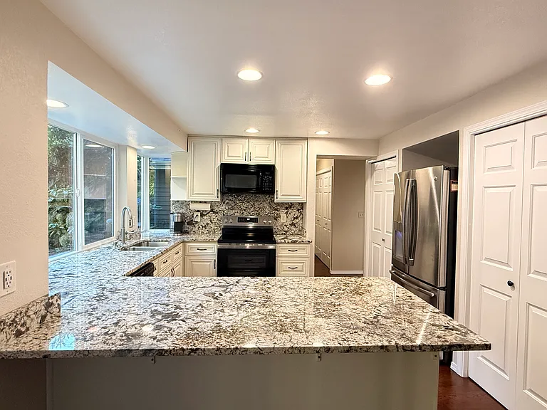 31426 47th Pl SW — Photo 15
