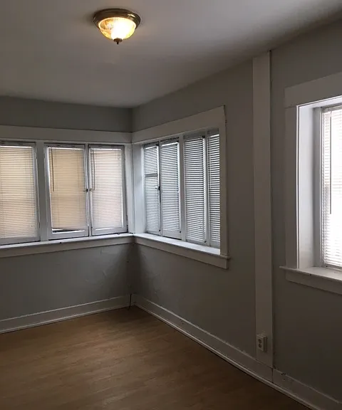 350 Logan St SE #1 — Photo 7