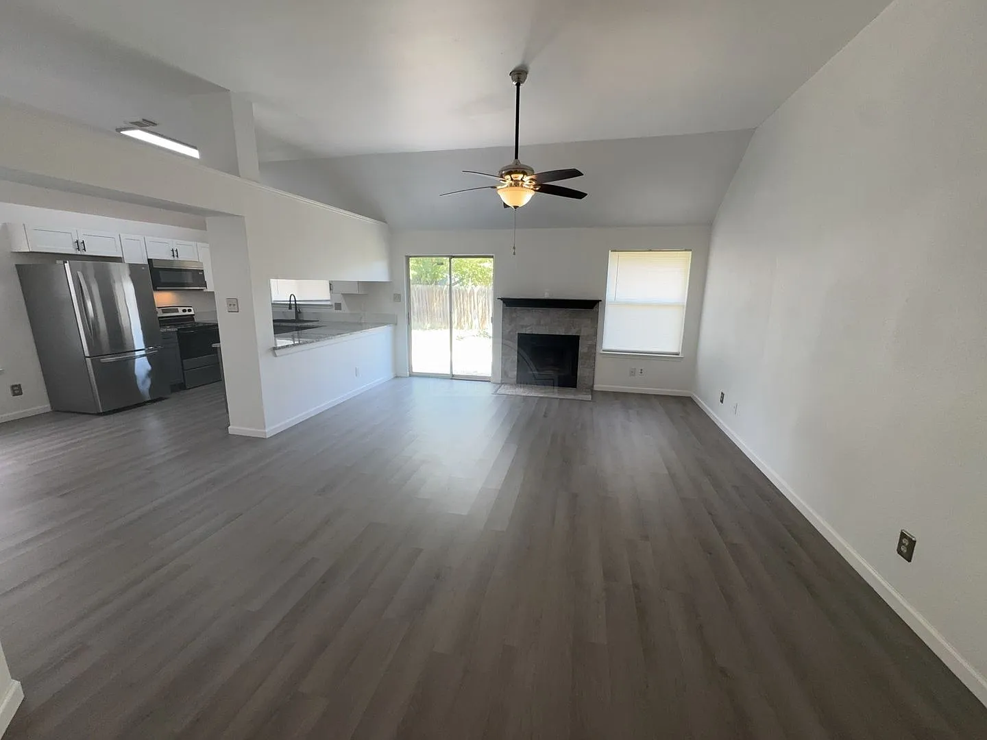 2503 Armadillo Drive, Killeen — Photo 2