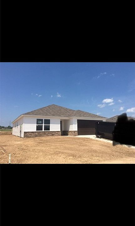 1st image of 716 NW 67th Ave