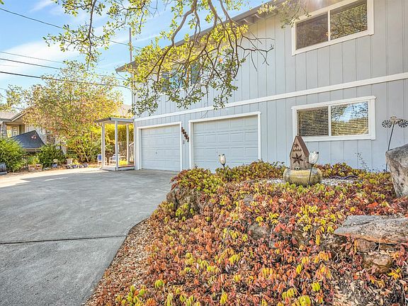 4th image of 18307 N Shore Dr