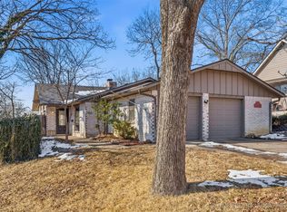 945 Kenwood Rd, Bartlesville, OK 74006