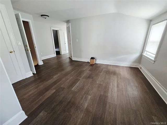 1 bed, 1.0 bath, 1588 sqft, $2,600 — Photo 2
