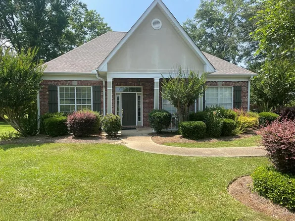 4 Wilshire Blvd, Laurel, MS 39443