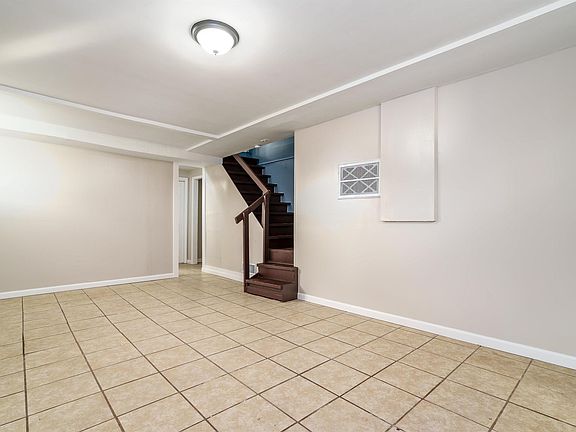 5th image of 5108 McClain St