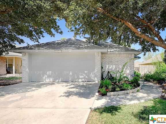 2nd image of 1640 Kimberly Dawn Dr