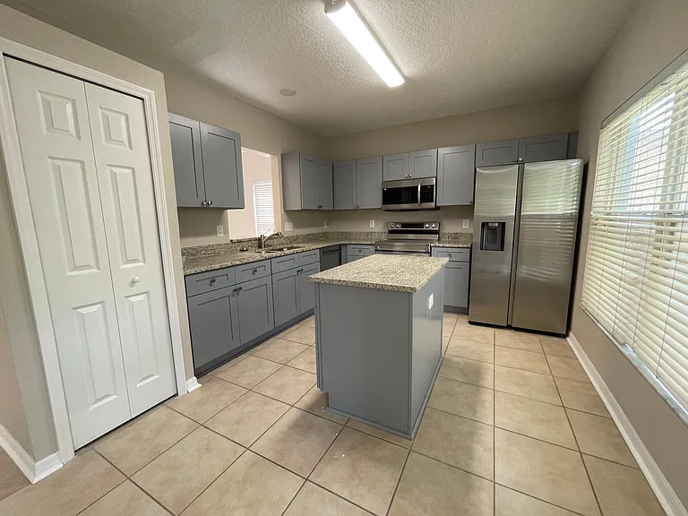 4228 Boca Woods Dr — Photo 7