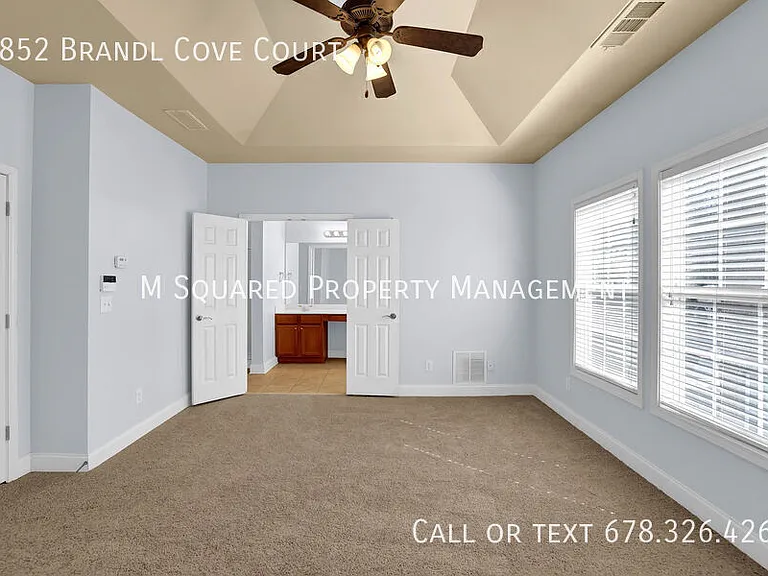 2852 Brandl Cove Ct — Photo 17