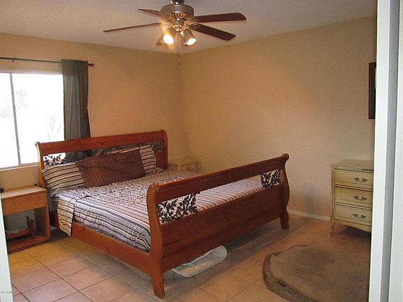 5th image of 1308 W Medina Ave