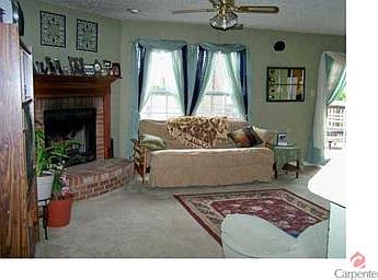 3rd image of 9210 Blue Pine Dr