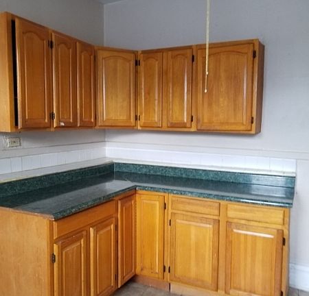 5th image of 319-325 Bloomfield Ave #D
