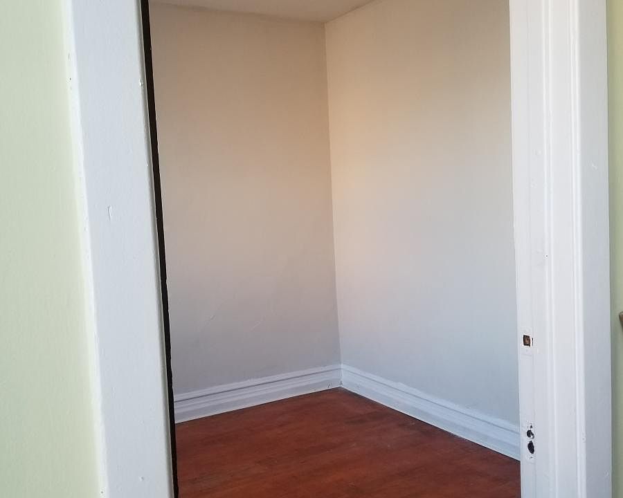 2nd image of 2815 W 63rd St #2