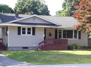 72 Park St, Exeter, NH 03833