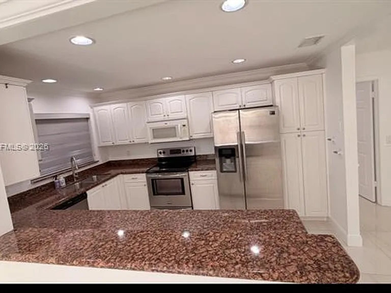 36 Chestnut Cir #0 — Photo 1