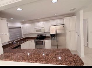 36 Chestnut Cir #0, Hollywood, FL 33026