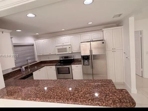 36 Chestnut Cir #0, Hollywood, FL 33026