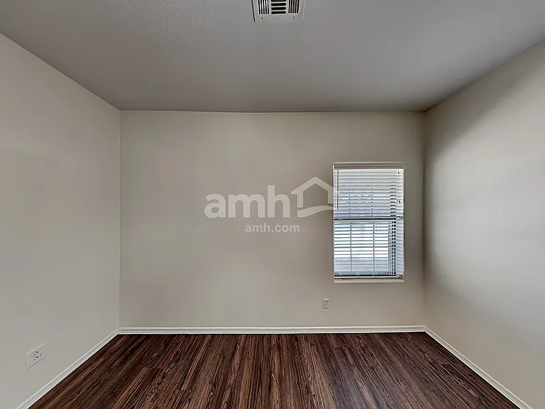 3413 E Flower St — Photo 14