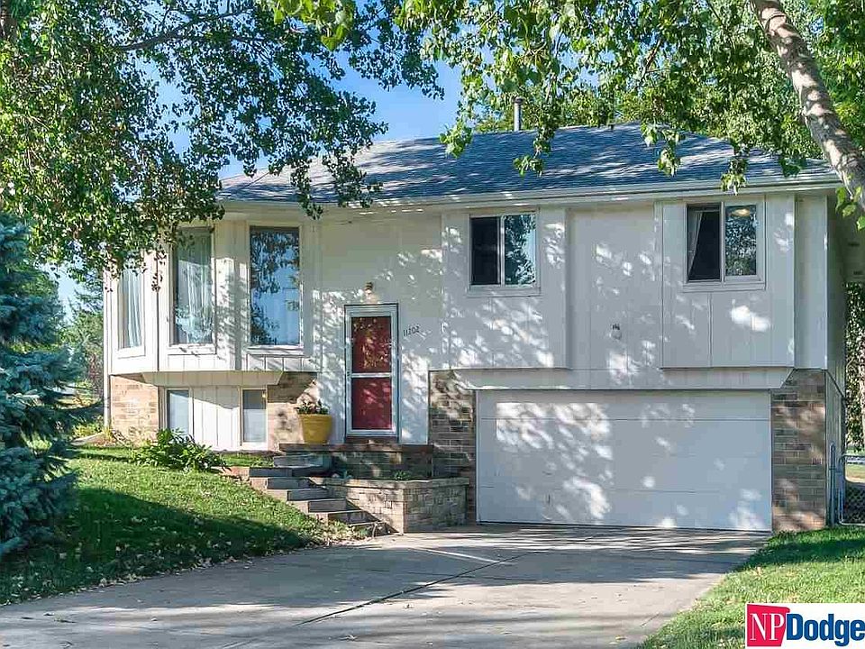 1st image of 11202 Young Cir