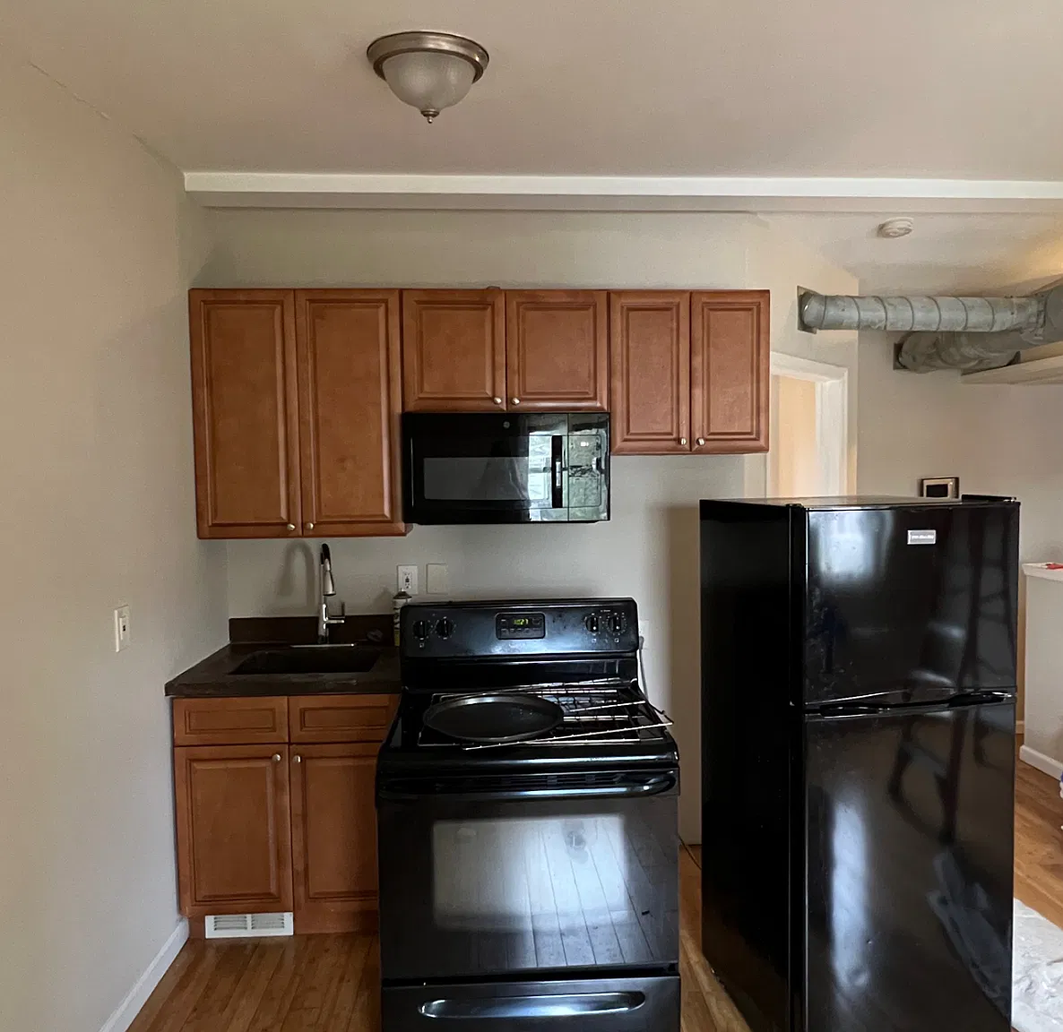 Brownstones - 28NH-3 — Photo 4