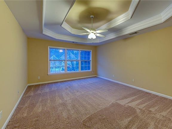 3rd image of 1429 Oglethorpe Dr