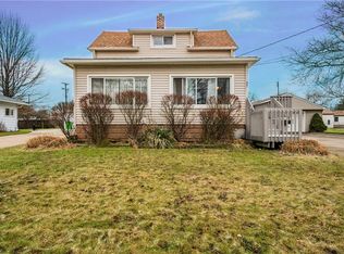 37 Talbot Dr, Bedford, OH 44146