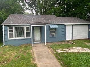1208 E Stone St, Independence, MO 64050