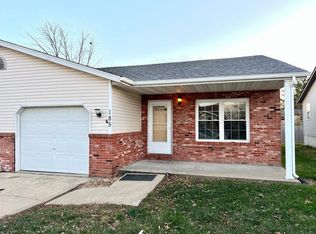 185 Northview Dr, Highland, IL 62249