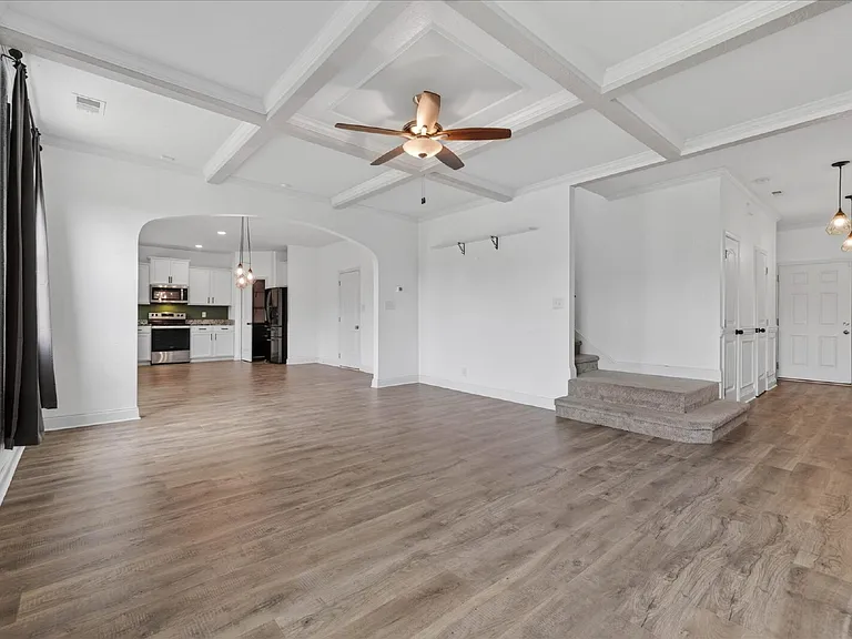1264 Black Oak Cir — Photo 44