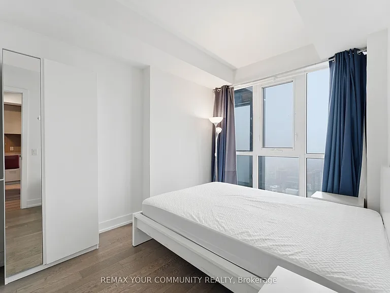 7 N Grenville St #4607 — Photo 12
