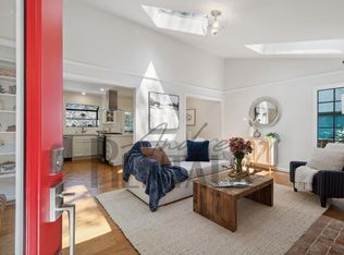 73 Homeglen Ln, Oakland, CA 94611
