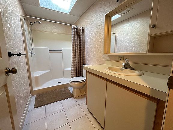 3/4 Bath