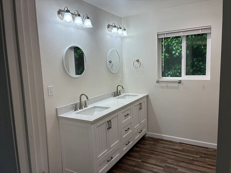 895 Date Ave — Photo 5