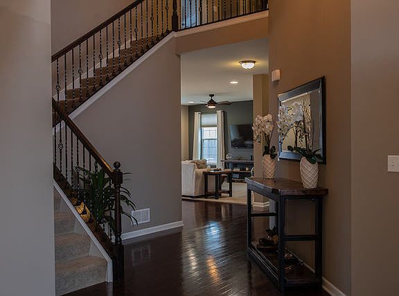 3rd image of 2047 William Dr