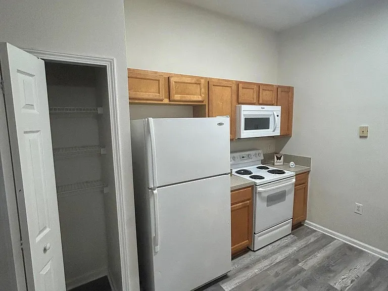 6063 Maggies Cir #103 — Photo 7