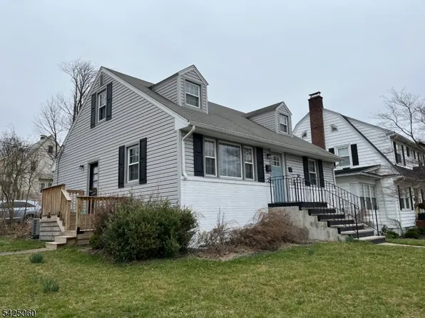 25 Walker Ave, Morristown, NJ 07960