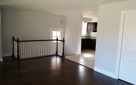 2nd image of 14518 S Marquette Ave
