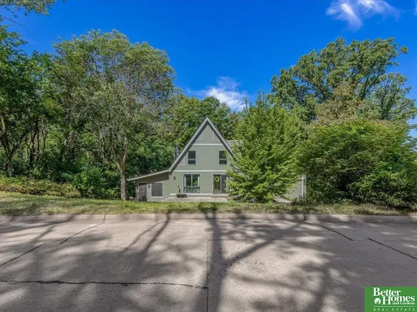10116 N 30th Ave, Omaha, NE 68112