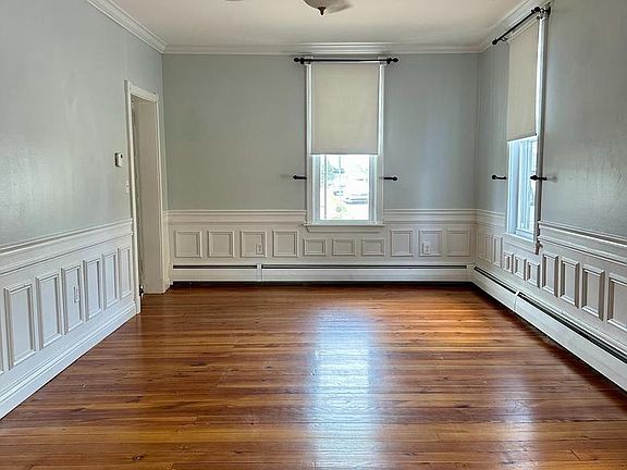 2nd image of 440 N Railroad St