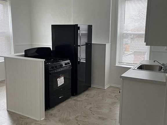 5th image of 4562 Adkins Ave #2