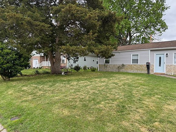 2nd image of 3537 Continental St