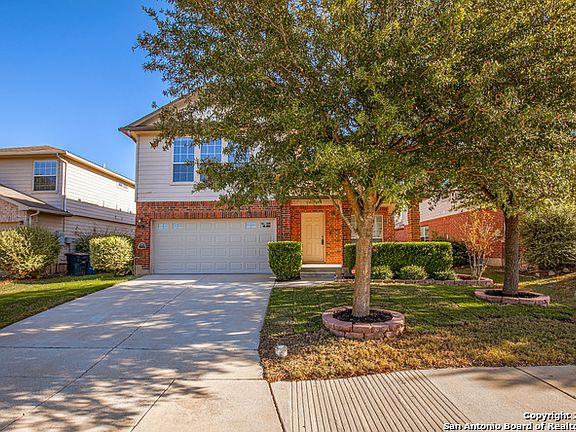 2nd image of 754 Andora Dr