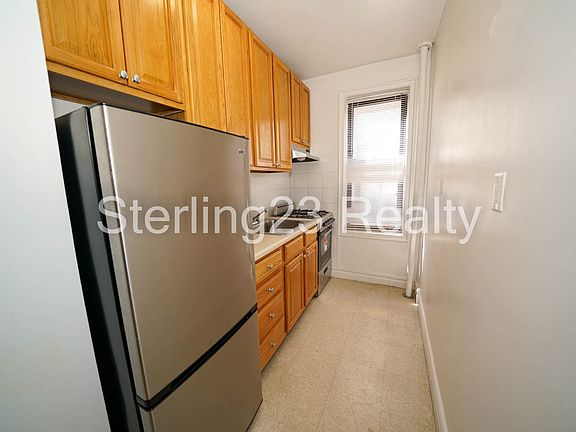 4th image of 32-79 44th St #F3