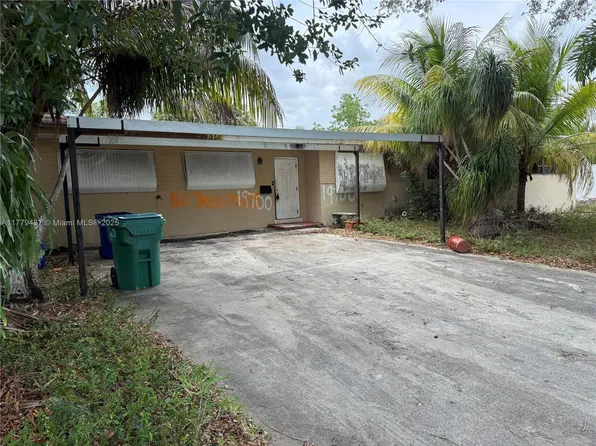 19700 NE 11th Pl, Miami, FL 33179