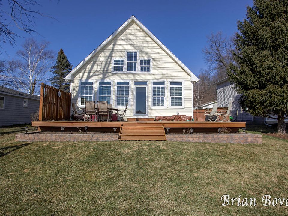 1st image of 7418 Hessler Dr NE