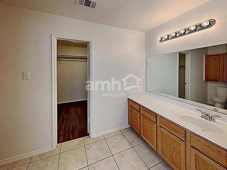 5820 Bridal Trl — Photo 13