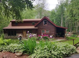 4563 Old Pipestone Rd, Eau Claire, MI 49111